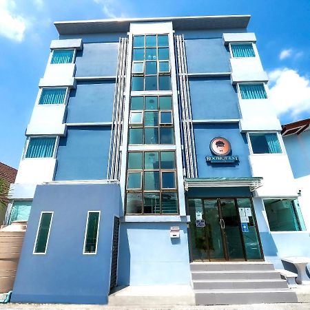 Roomquest Suvarnabhumi Ladkrabang 42 بانكوك المظهر الخارجي الصورة