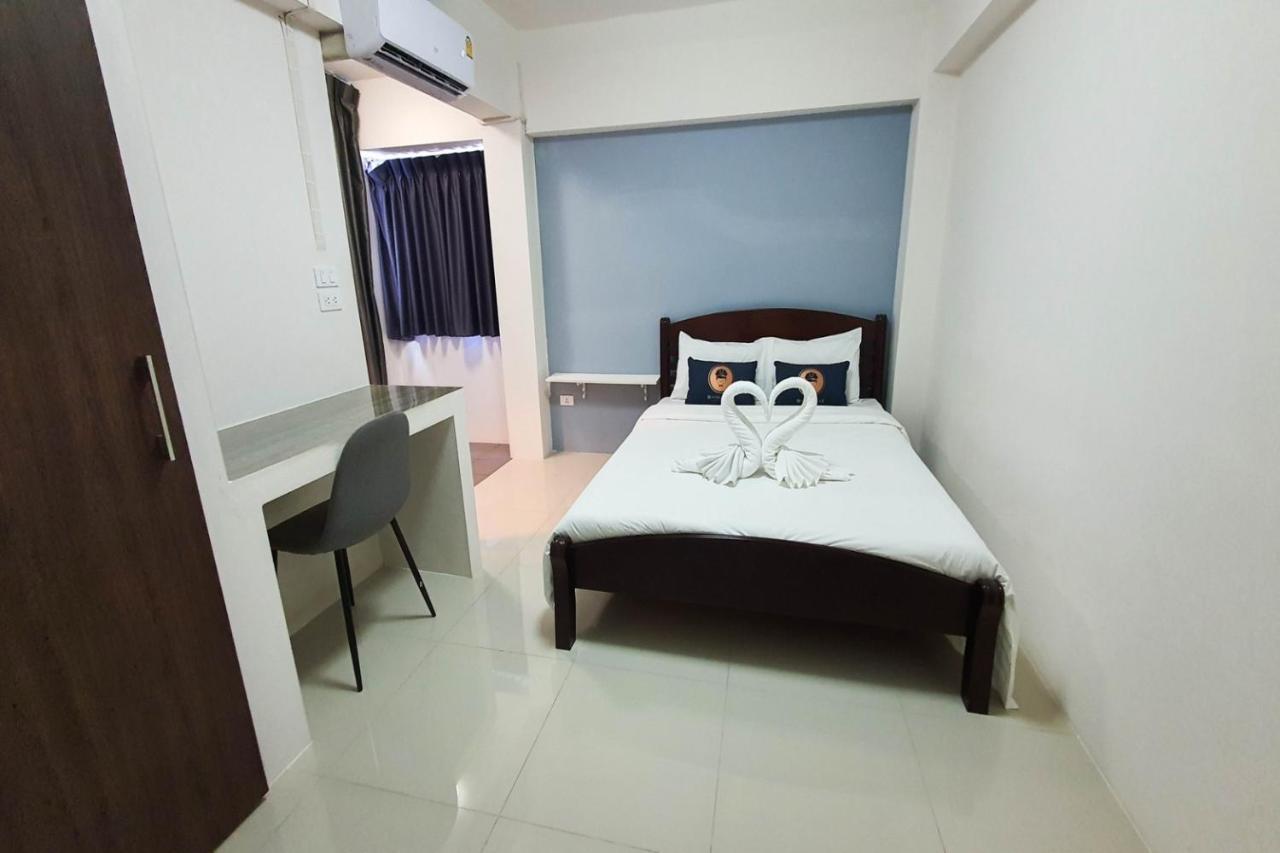 Roomquest Suvarnabhumi Ladkrabang 42 بانكوك المظهر الخارجي الصورة